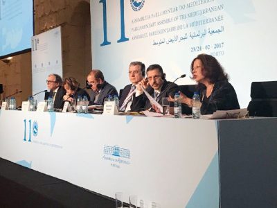 Deputada socialista quer adoção de “genocídio cultural” na ordem jurídica internacional