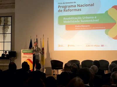 Fundamental apostar nas pessoas e no território