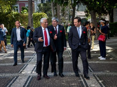 Primeiro-ministro abre jardins de São Bento às comemorações de Abril
