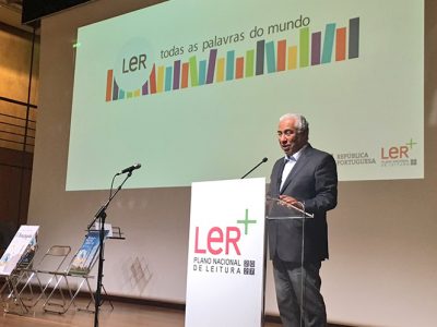 Conhecimento e democracia devem ser parceiros