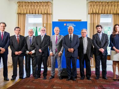 Trabalhar em rede para promover a dignidade dos cidadãos