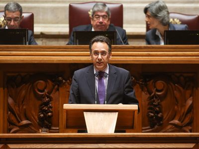 Projeto “Autonomia e Flexibilidade” vai agilizar plano curricular