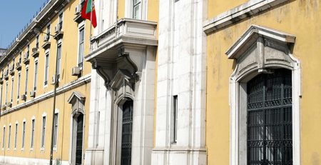 Saldo orçamental positivo mas já a refletir efeitos da pandemia