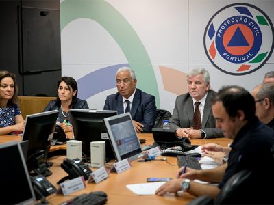 Primeiro-ministro deixa palavras de alento aos que travam batalha dura