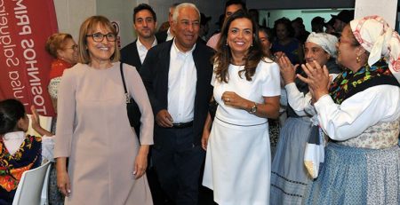 “É o emprego que permite construir o futuro”