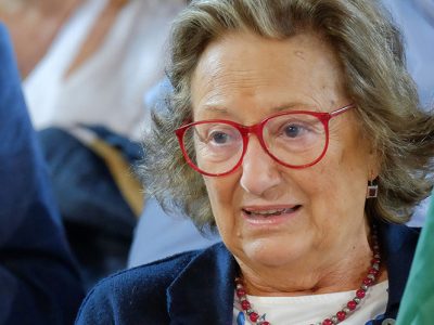 Neste dia - que é nosso - sejamos nós, mulheres, a ditar o Futuro