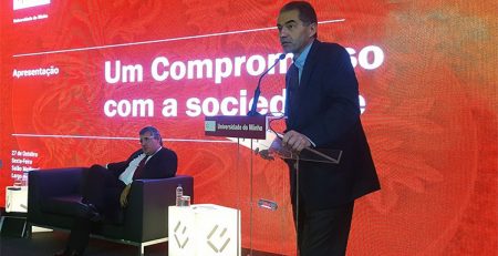 Mais formação e menos precariedade