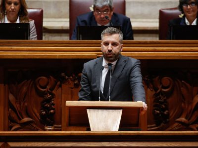 Governo e maioria de esquerda provaram ser possível viver melhor em Portugal