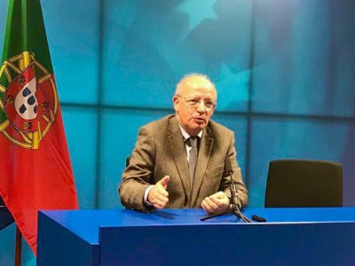 Portugal deve manter-se na linha da frente da construção europeia