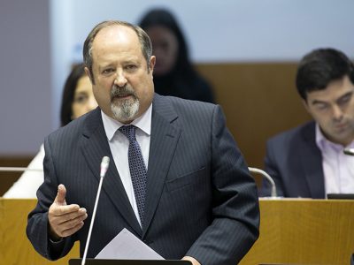 Governos do PS têm provas dadas na redução da pobreza