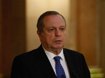 Carlos César pede “ambição” para uma governação de sucesso