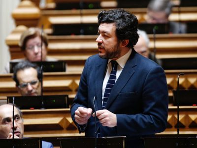PS quer criar Arquivo Sonoro Nacional para preservar e divulgar património