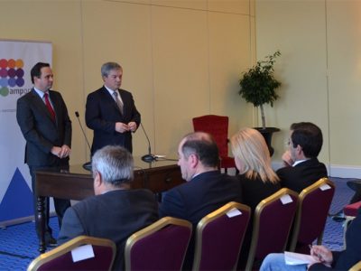 Do Governo – Portugueses no Mundo