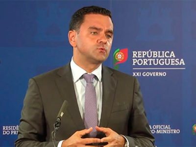 Reforço de 300 ME para ensino profissional e formação de adultos