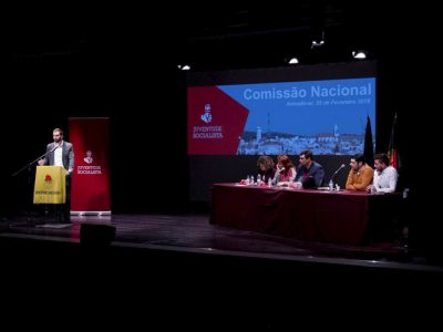 Fim da precariedade no sistema científico na agenda dos jovens socialistas