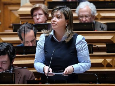 Carla Tavares sugere recuperação da linha do Vouga através do Ferrovia 2020