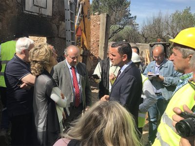 Governo avança com reconstrução das casas destruídas pelos fogos