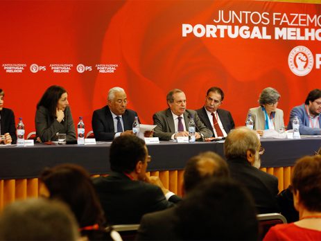 Ana Catarina Mendes reeleita secretária-geral adjunta do PS