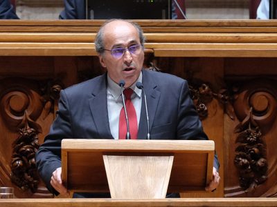 Governo tem feito progressos nas melhorias da justiça
