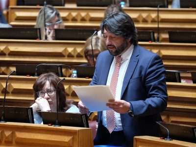 Deputados do PS questionam ministro das Finanças sobre encerramento do balcão da CGD no Prior Velho