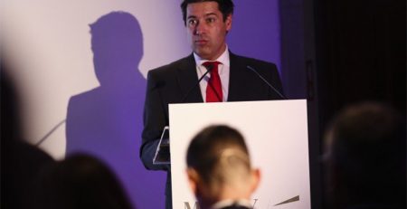 Governo tem hoje outras condições para mais investimento público