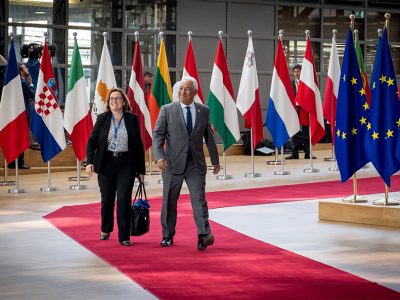 Europa deve assumir as suas responsabilidades e não exportar o problema dos migrantes