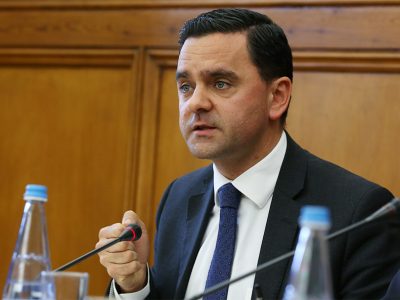 Governo reforça aposta no interior