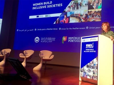 Novas tecnologias devem servir conciliação entre vida familiar e profissional