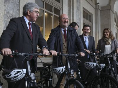 Área Metropolitana do Porto vai ter mais 86 autocarros elétricos