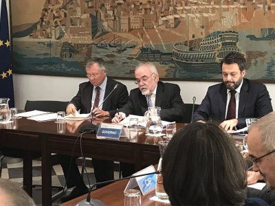 Governo garante salário mínimo de 600 euros em 2019