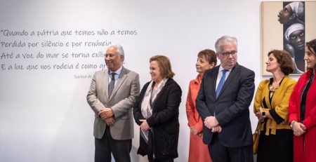 António Costa inaugura centro de acolhimento em Loures