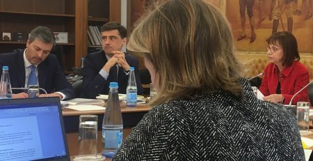 Combate à violência doméstica exige persistência e resiliência