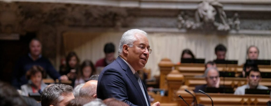 António Costa no debate quinzenal