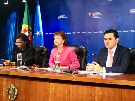 Pedro Marques, Francisca Van Dunem e Maria Manuel Leitão Marques após Conselho de Minsitros