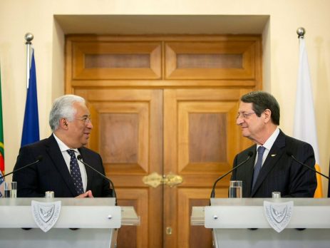 Primeiro-ministro e presidente do Chipre em conversações