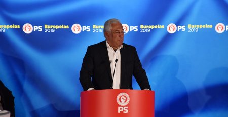 PS apresentará lista integralmente paritária às Europeias