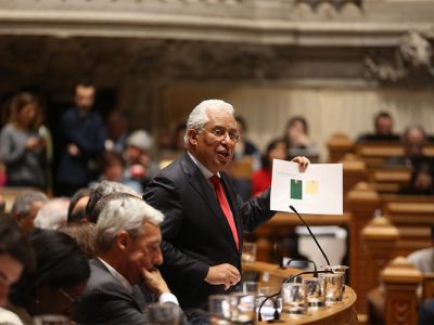 Portugal converge hoje com a UE porque rompeu com o caminho da direita