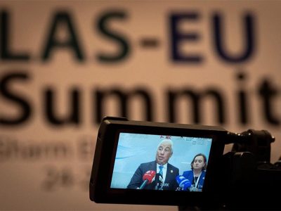 Adiar o Brexit seria solução desejável e equilibrada