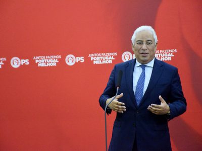Socialistas estão na Europa para produzir resultados e servir o país
