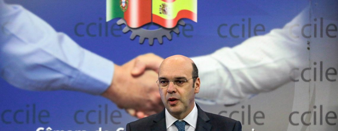 Portugal tem de «continuar a intensificar o apoio ao investimento»