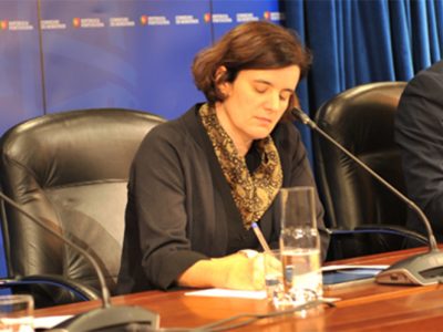 Governo quer licenças de trabalho parcial remuneradas no primeiro ano dos filhos