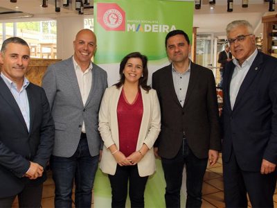 Trabalho dos autarcas do PS permite confiar em mudança na Madeira e vitória nas europeias