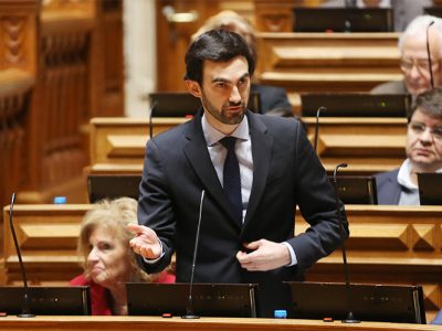 PS vai cumprir acórdão do TC para revisão das reformas