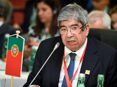 Parlamentos devem “expor a leveza” dos argumentos nacionalistas