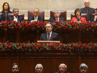 «Democratizar é uma tarefa continuamente incompleta»