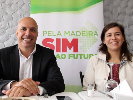 Sara Cerdas e Paulo Cafôfo destacam trabalho dos autarcas e importância dos fundos comunitários para a Madeira