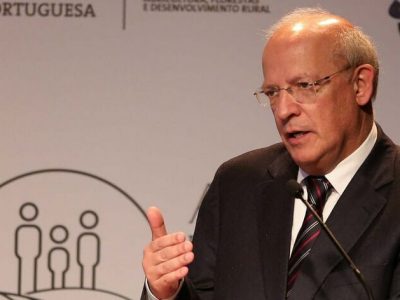 Venezuela. MNE português apela a solução pacífica
