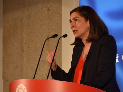 PS acompanha com “grande preocupação” e apela a solução pacífica