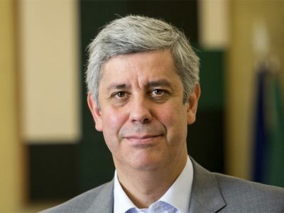 Governo vai contratar mais 1.000 técnicos superiores este ano