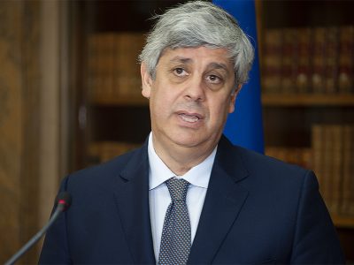 Excedente orçamental resulta da aceleração da economia e do bom momento do mercado de trabalho